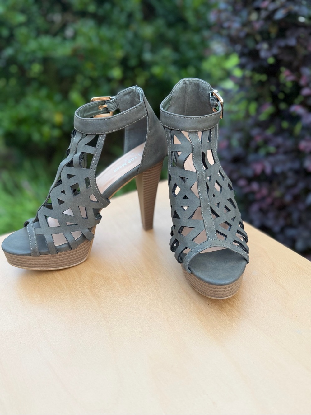 Top Moda Olive Green Caged Perforated High Heels Baddie 8 Stiletto Gladiator
